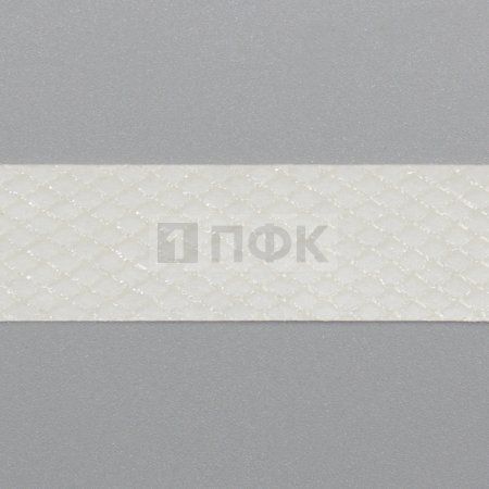 Сетка клеевая на бумаге 30мм (рул 91,44м) Сетка клеевая на бумаге 30мм (рул 91,44м)